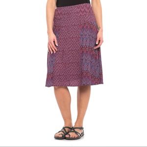 PrAna Black Cherry Laurel Isadora Skirt sz 2